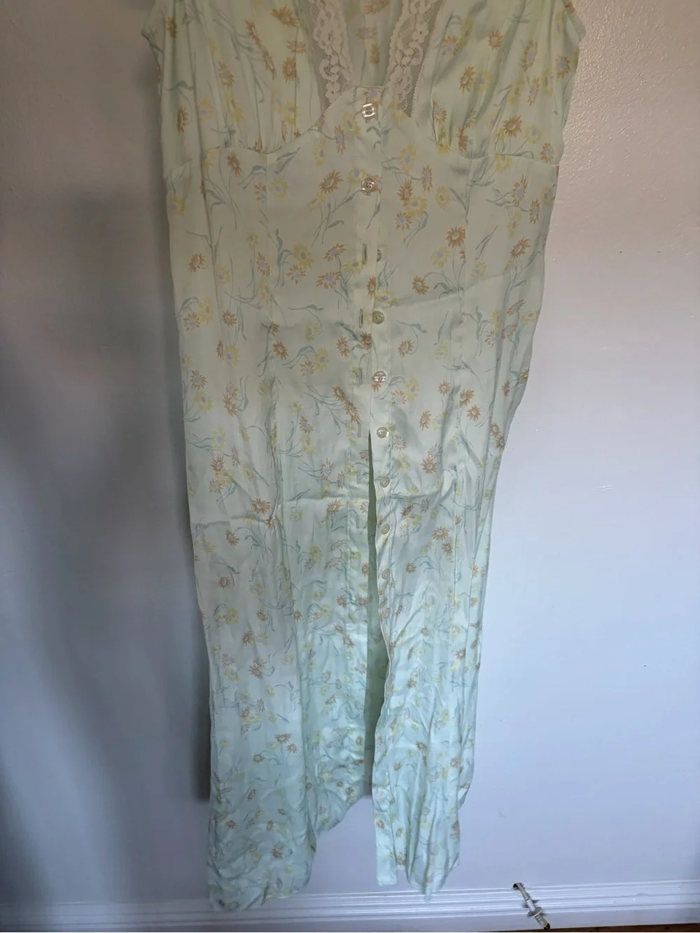 Kimchi Blue Pale Mint Floral Lace-Trim Maxi Top - Picture 7 of 8